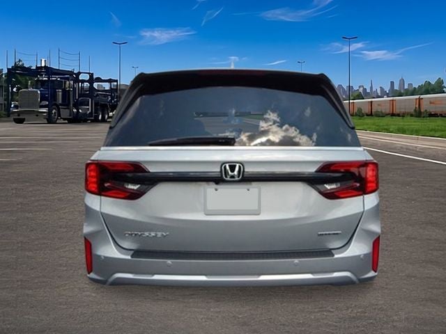 2026 Honda Odyssey Touring FWD