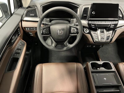 2027 Honda Odyssey Touring FWD