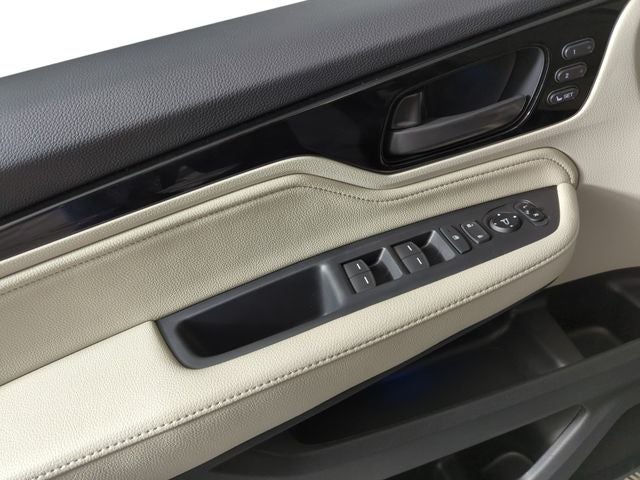 2026 Honda Odyssey Touring FWD