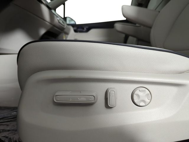2026 Honda Odyssey Touring FWD