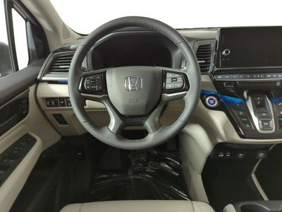 2026 Honda Odyssey Touring FWD