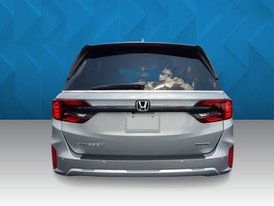 2026 Honda Odyssey Touring FWD