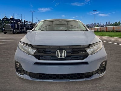 2026 Honda Odyssey Touring FWD
