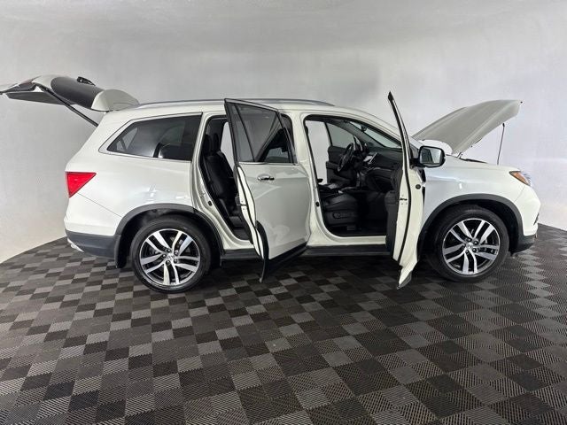 2017 Honda Pilot Elite