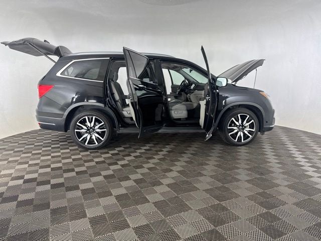 2019 Honda Pilot Touring 7 Passenger