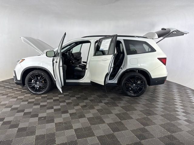 2021 Honda Pilot Black Edition