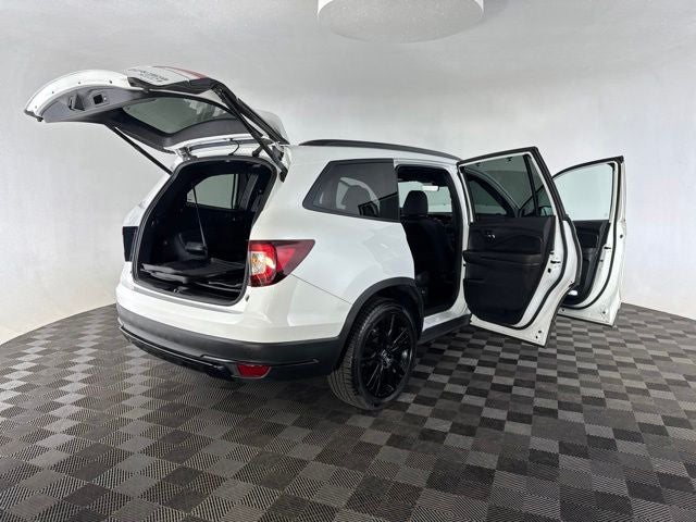 2021 Honda Pilot Black Edition