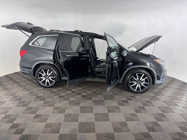 2019 Honda Pilot Touring 8 Passenger