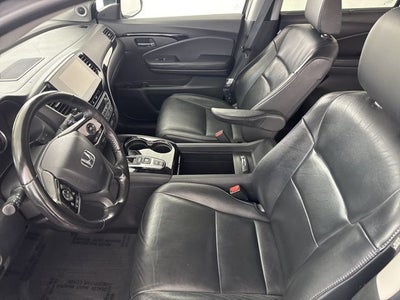 2019 Honda Pilot Touring 8 Passenger