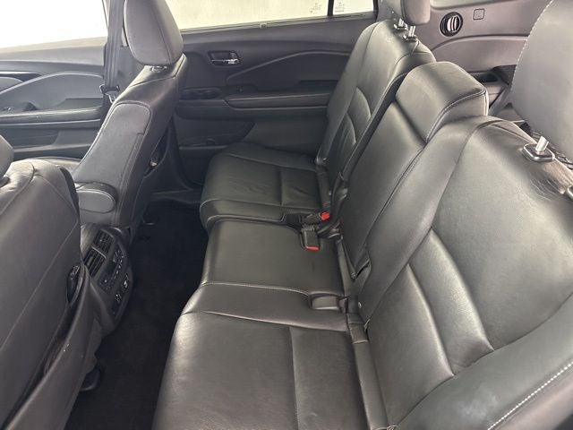 2019 Honda Pilot Touring 8 Passenger