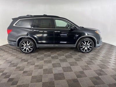 2019 Honda Pilot Touring 8 Passenger