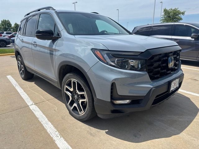 2023 Honda Passport Elite
