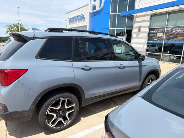 2023 Honda Passport Elite