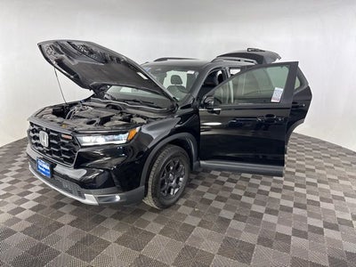 2025 Honda Pilot TrailSport