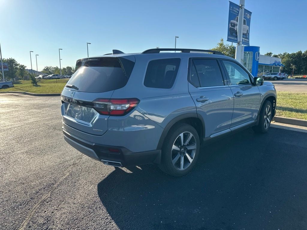 2023 Honda Pilot Touring