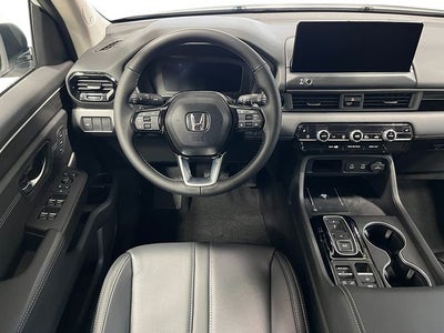 2026 Honda Pilot AWD Touring Blackout