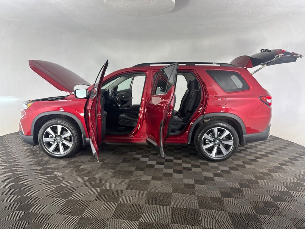 2025 Honda Pilot Touring