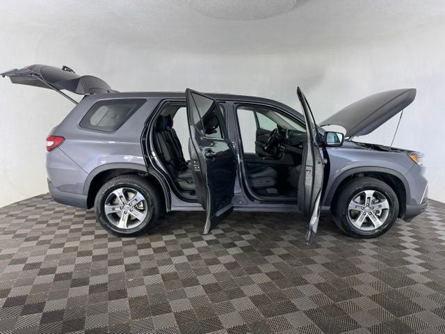 2024 Honda Pilot EX-L 8 Passenger