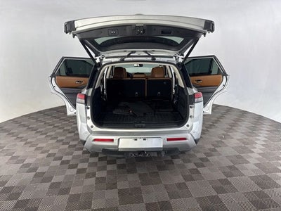 2022 Nissan Pathfinder Platinum