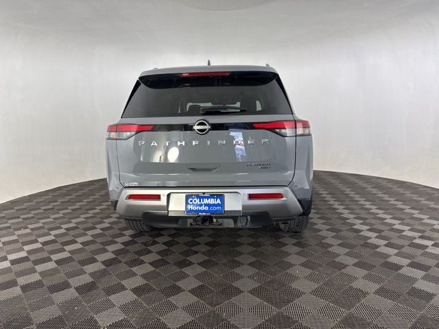 2022 Nissan Pathfinder Platinum