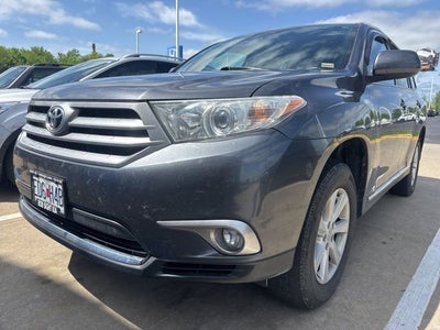 2013 Toyota Highlander SE
