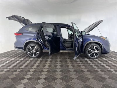 2021 Toyota Highlander XSE