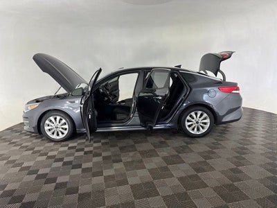 2017 Kia Optima LX