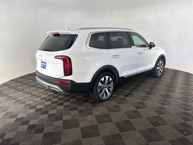 2022 Kia Telluride S