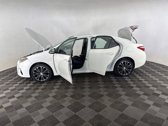 2015 Toyota Corolla S Plus