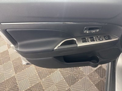 2025 Mitsubishi Outlander Sport 2.0 ES