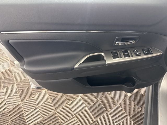 2025 Mitsubishi Outlander Sport 2.0 ES