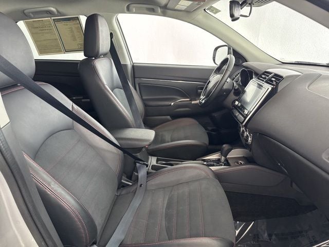 2025 Mitsubishi Outlander Sport 2.0 ES