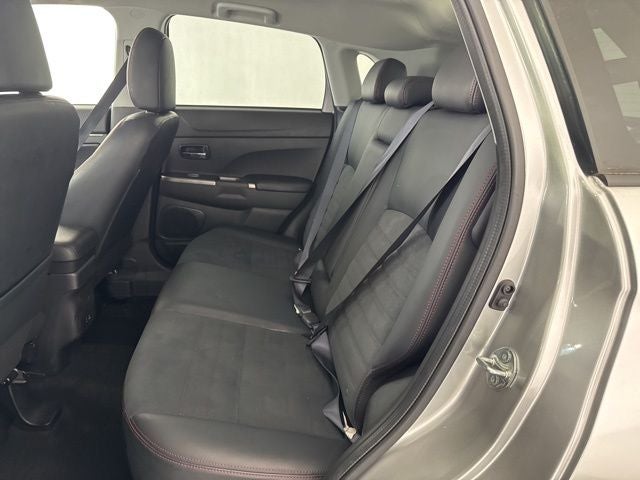 2025 Mitsubishi Outlander Sport 2.0 ES