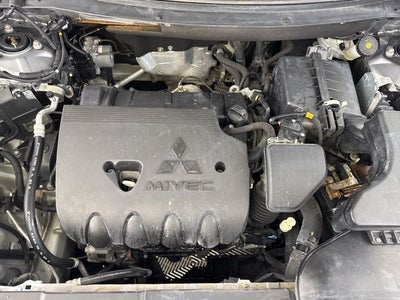 2020 Mitsubishi Outlander LE