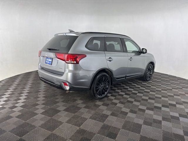 2020 Mitsubishi Outlander LE