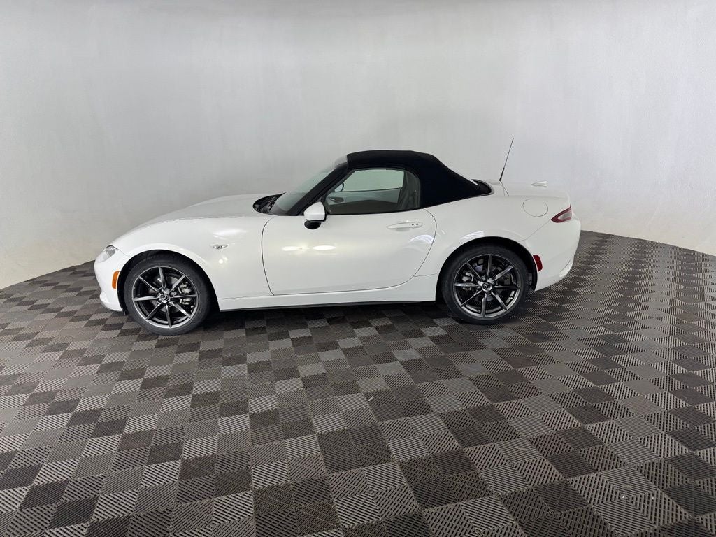 2017 Mazda Mazda Miata Grand Touring