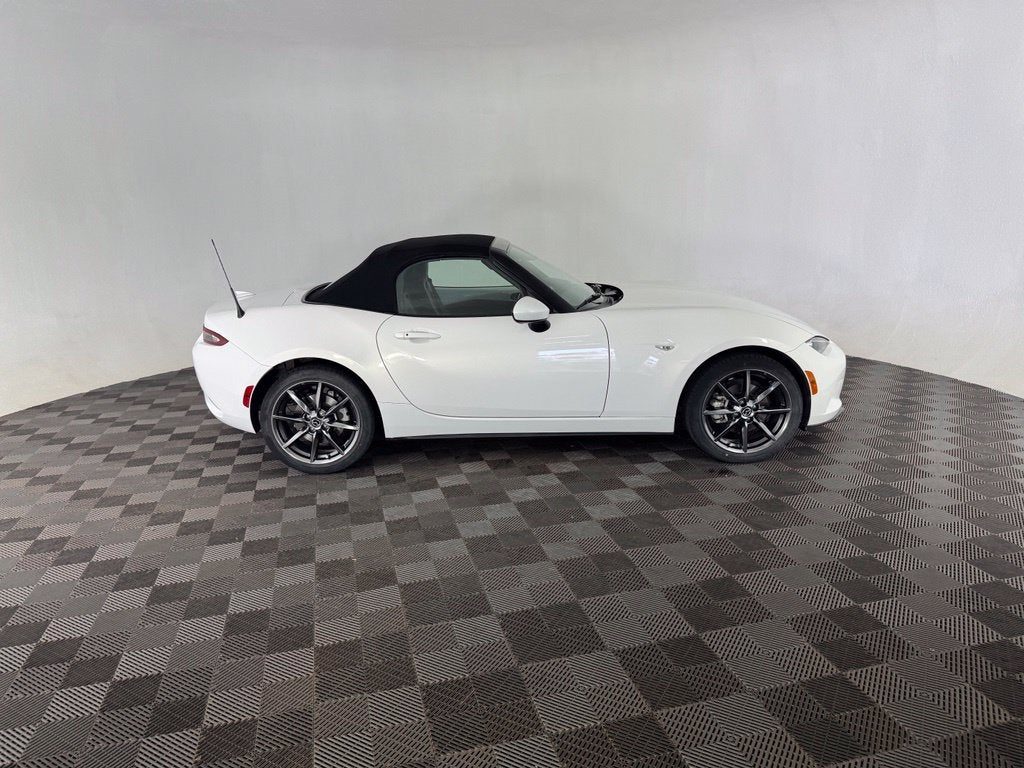 2017 Mazda Mazda Miata Grand Touring