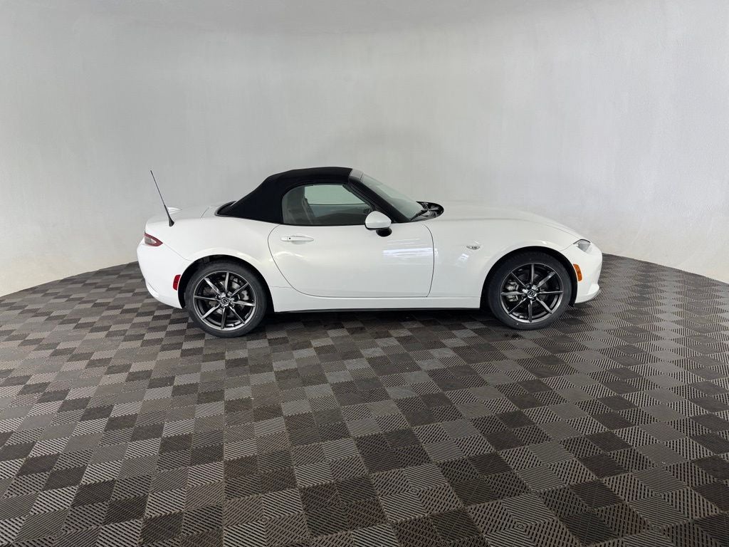 2017 Mazda Mazda Miata Grand Touring
