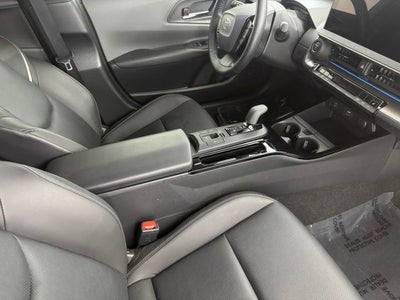 2025 Toyota Prius XLE