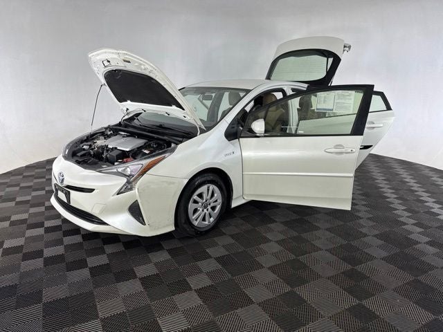 2016 Toyota Prius Two