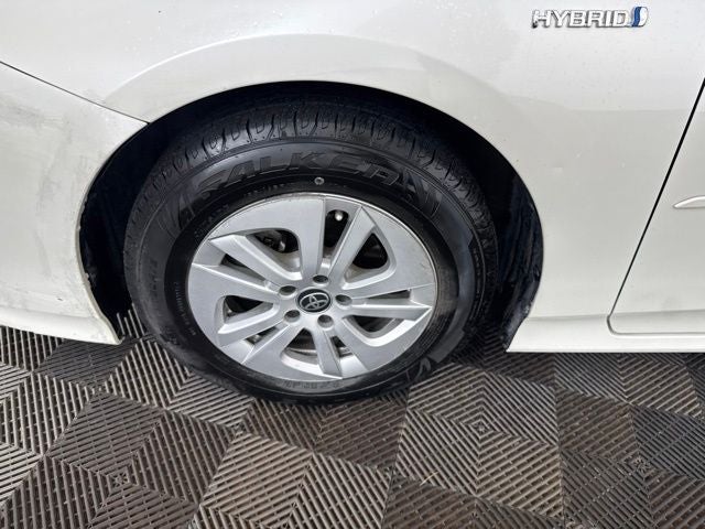 2016 Toyota Prius Two