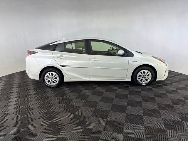 2016 Toyota Prius Two