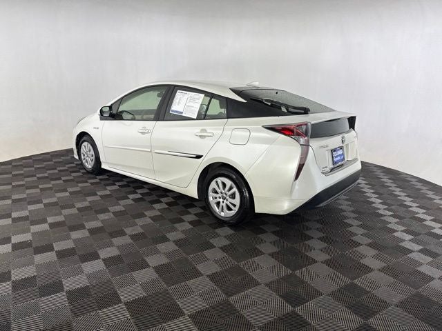 2016 Toyota Prius Two