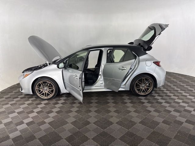 2025 Toyota Corolla Hatchback SE