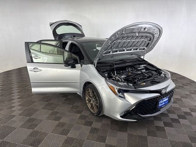 2025 Toyota Corolla Hatchback SE