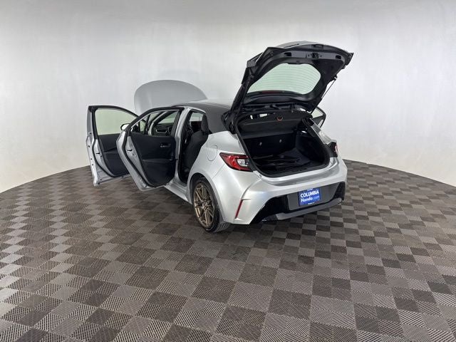 2025 Toyota Corolla Hatchback SE