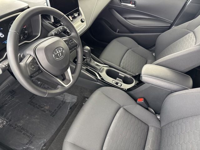 2025 Toyota Corolla Hatchback SE