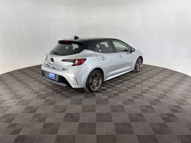 2025 Toyota Corolla Hatchback SE