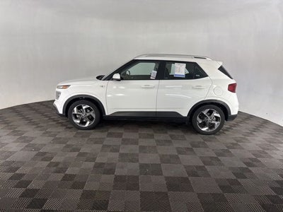 2023 Hyundai Venue SEL