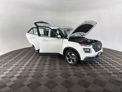 2023 Hyundai Venue SEL